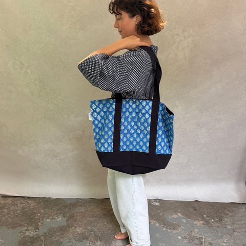 Pai Royal Canvas Tote