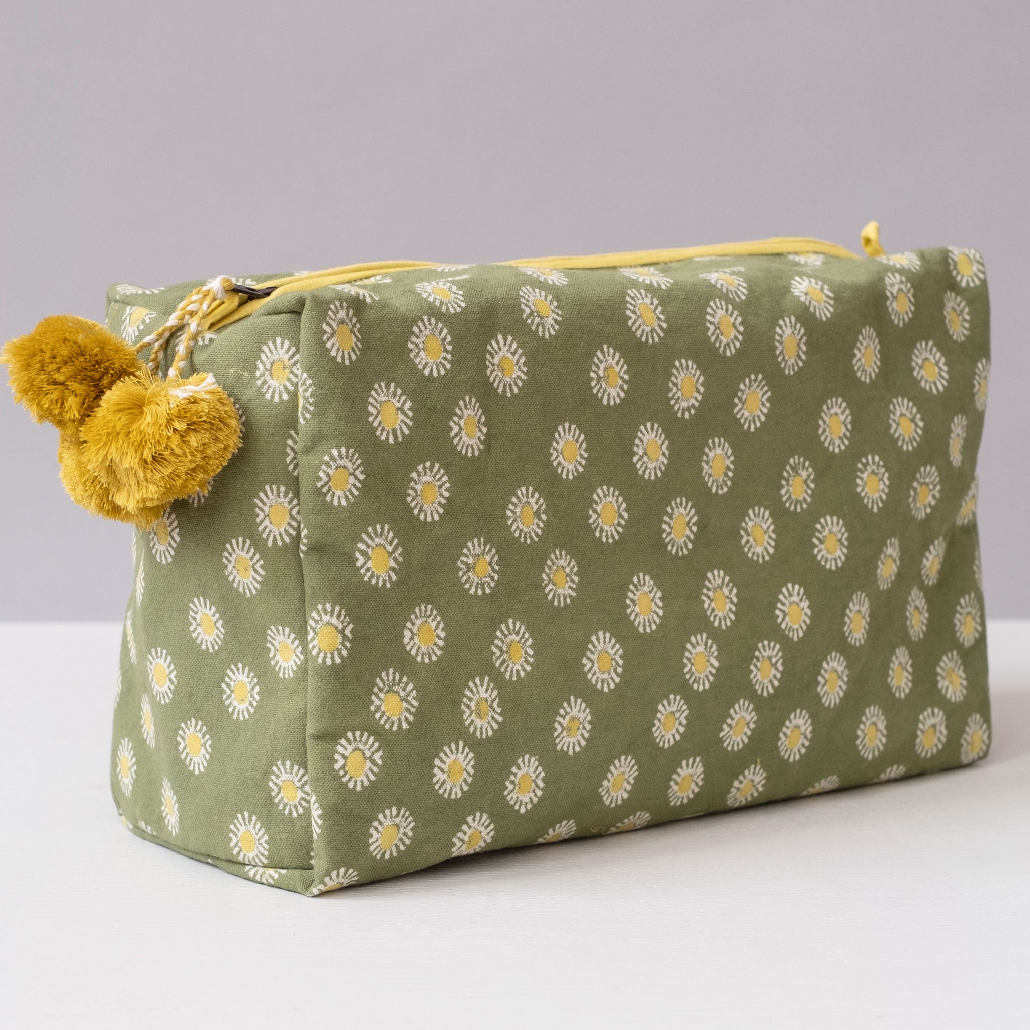 Rosa Moss Toiletry Bag