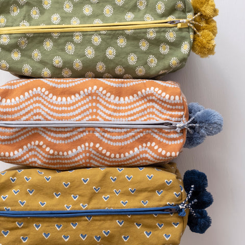 Waves Pumpkin Toiletry Bag