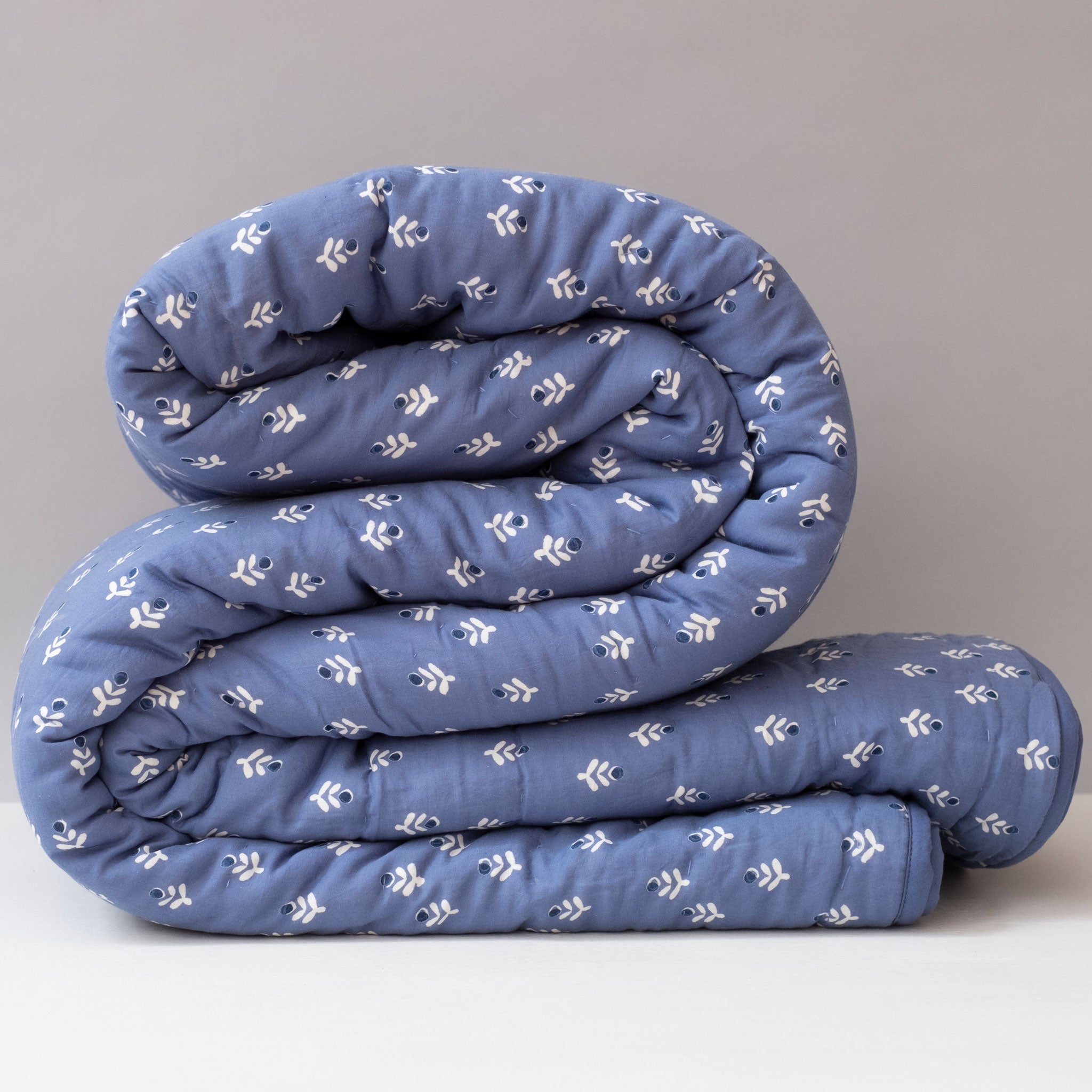 Tulip Blue Quilt